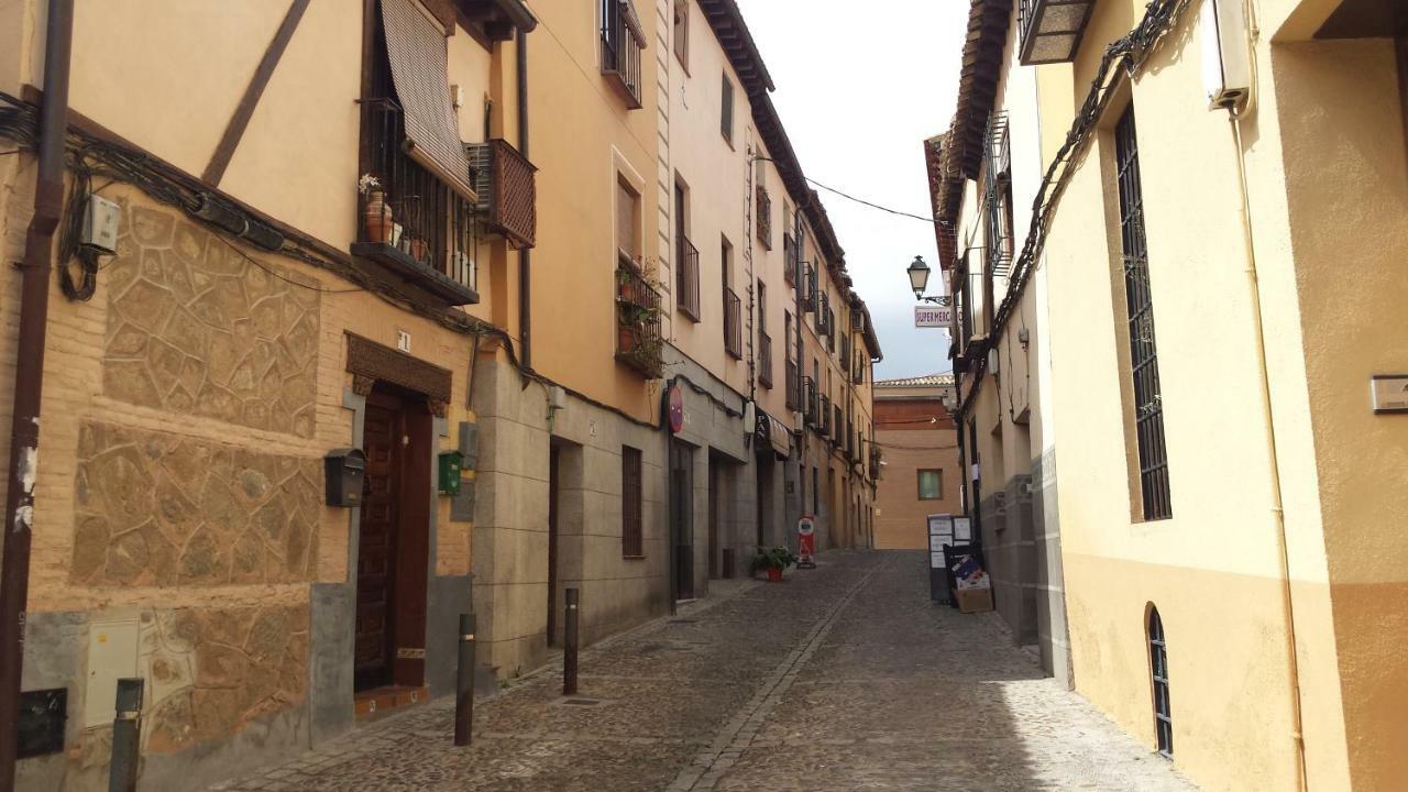 Apartamento Toledo Centro Apartment Exterior photo